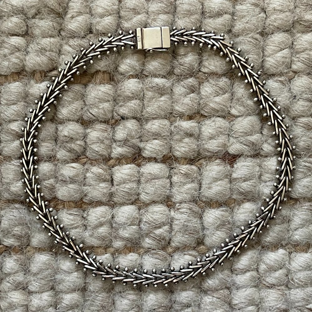 Vintage Lori Bonn Flat Chevron Choker (Sterling Silver) - Picture 2 of 7